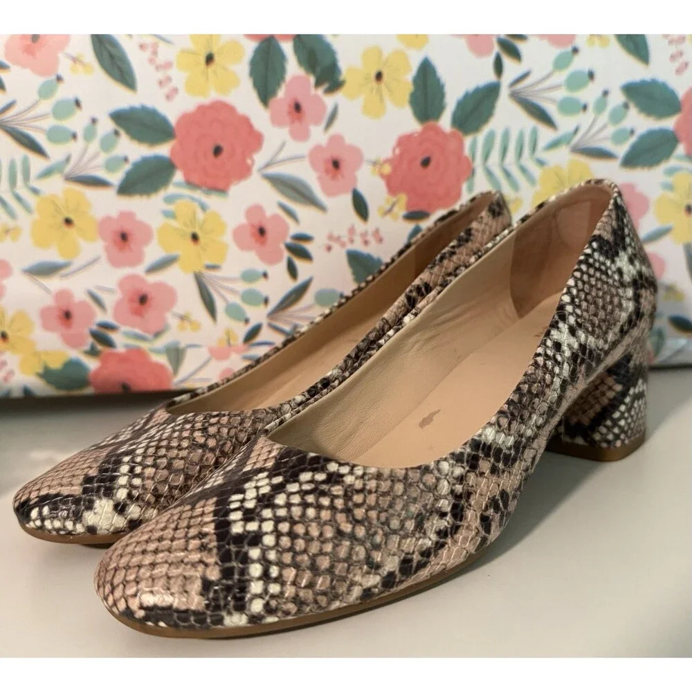 Kate Spade Beverly Pumps • Pale Vellum Snake Print • Size 6.5 M MSRP $228 - Picture 3 of 8